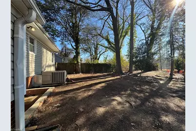 813 Idlewood Drive, Greensboro, NC 27408 - Photo 25