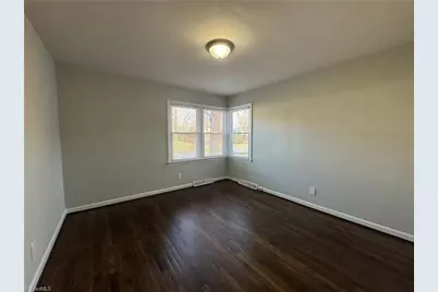 813 Idlewood Drive, Greensboro, NC 27408 - Photo 13