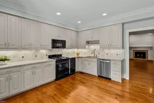 30 Sturbridge Ln, Greensboro, NC 27408 - Photo 13