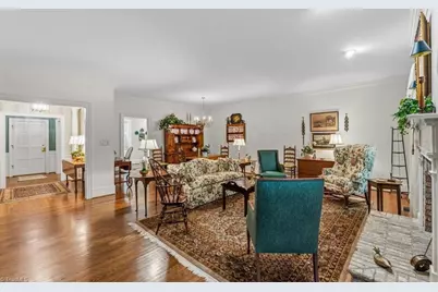 30 Sturbridge Lane, Greensboro, NC 27408 - Photo 11