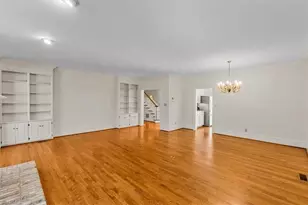 30 Sturbridge Ln, Greensboro, NC 27408 - Photo 7