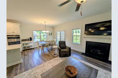 226 Bismarck Court, Winston-Salem, NC 27104 - Photo 11