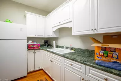 10362 Nc Highway 8, Lexington, NC 27292 - Photo 11