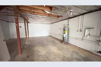 2319 Albright Drive, Greensboro, NC 27408 - Photo 35