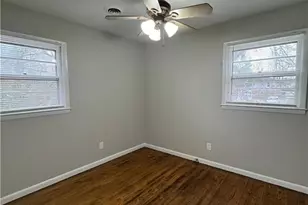 2319 Albright Dr, Greensboro, NC 27408 - Photo 29