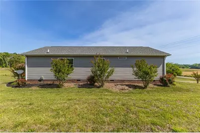 2281 Farmington Road, Mocksville, NC 27028 - Photo 5