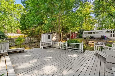 2714 Evergreen Drive, Greensboro, NC 27408 - Photo 21