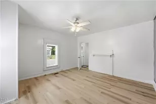 607 Seymour St, Graham, NC 27253 - Photo 11