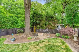 6110 Lindley Woods Dr, Greensboro, NC 27410 - Photo 45