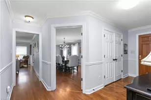 1219 Foxfire Dr, Greensboro, NC 27410 - Photo 7