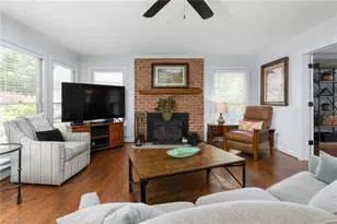 1219 Foxfire Dr, Greensboro, NC 27410 - Photo 11