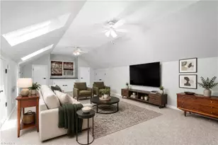 1219 Foxfire Dr, Greensboro, NC 27410 - Photo 35