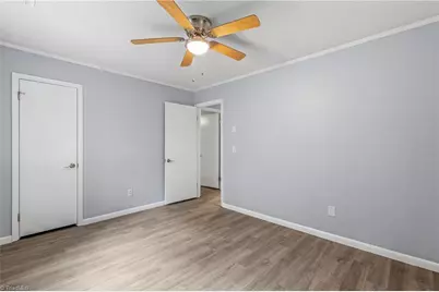 810 Pinoak Road, Greensboro, NC 27455 - Photo 21
