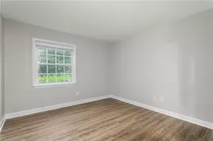 5645 Hornaday Rd, Greensboro, NC 27409 - Photo 13