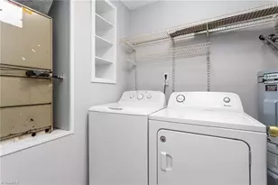 5645 Hornaday Rd, Greensboro, NC 27409 - Photo 17