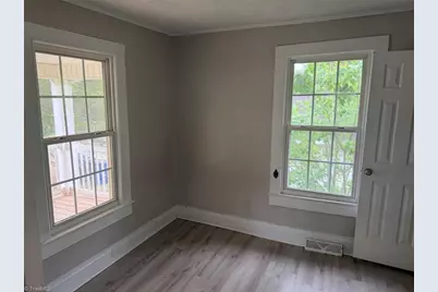 4224 Ogburn Avenue, Winston-Salem, NC 27105 - Photo 15