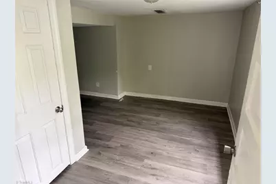 4224 Ogburn Avenue, Winston-Salem, NC 27105 - Photo 5
