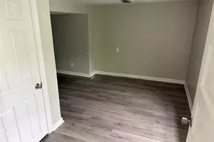 4224 Ogburn Ave, Winston-Salem, NC 27105 - Photo 5