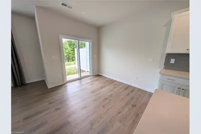 1802 Pheasant Trace Circle, Kernersville, NC 27284 - Photo 7