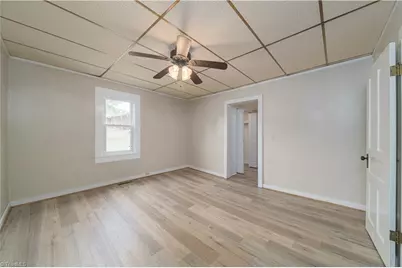 115 E Main Street, Jonesville, NC 28642 - Photo 21