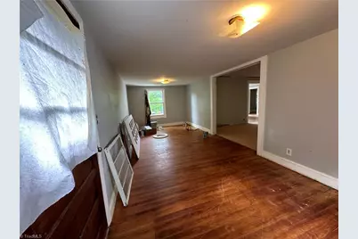140 E Carroll Avenue, Denton, NC 27239 - Photo 9