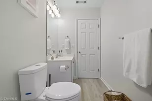 158 Westmont Dr, Winston-Salem, NC 27104 - Photo 19