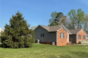 125 Gumtree Ct, Mocksville, NC 27028 - Photo 7