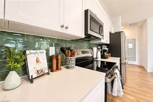 6905 Steeplegate Dr, Burlington, NC 27215 - Photo 5