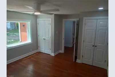 1008 E Side Drive, Greensboro, NC 27406 - Photo 19