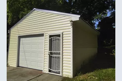 1008 E Side Drive, Greensboro, NC 27406 - Photo 25