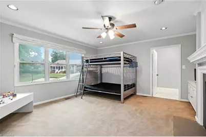 633 Huntington Drive, High Point, NC 27262 - Photo 23