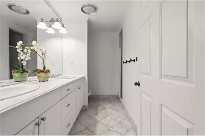 633 Huntington Drive, High Point, NC 27262 - Photo 21