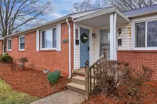 1852 Villa Dr, Greensboro, NC 27403 - Photo 3