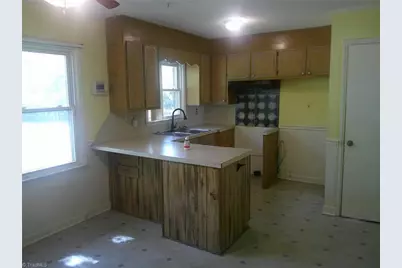118 Wrenn Drive, Lexington, NC 27292 - Photo 5