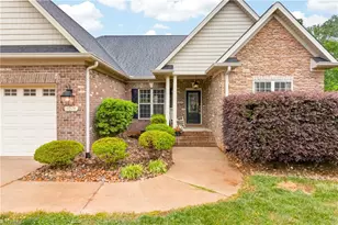 3074 Beeson Ct, Sophia, NC 27350 - Photo 1