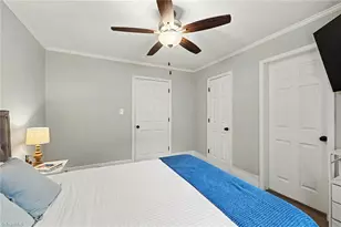 921 Pichard St, Greensboro, NC 27401 - Photo 23