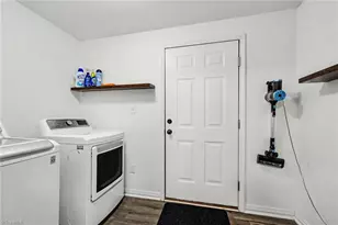 921 Pichard St, Greensboro, NC 27401 - Photo 19