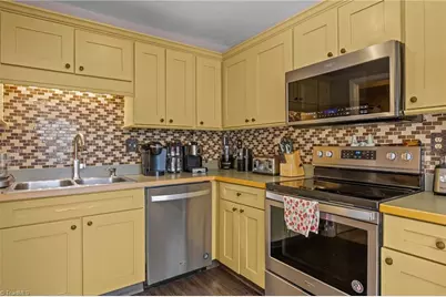 1597 Trinity Garden Circle, Clemmons, NC 27012 - Photo 9