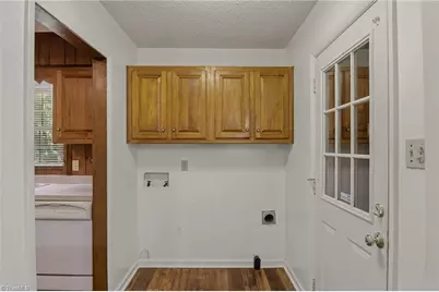 2621 W Woodlyn Way, Greensboro, NC 27407 - Photo 25
