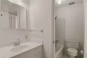 2621 W Woodlyn Way, Greensboro, NC 27407 - Photo 15