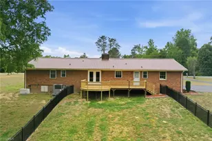 2127 Stoney Creek Church Rd, Burlington, NC 27217 - Photo 23