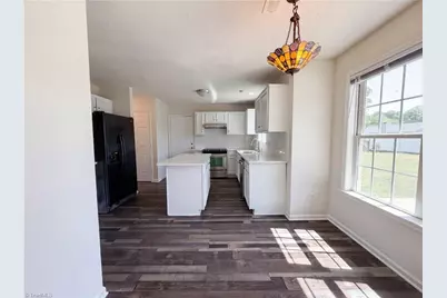 135 Brookgreen Court, Kernersville, NC 27284 - Photo 9