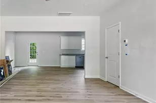 1913 Allyson Ave, Greensboro, NC 27405 - Photo 5