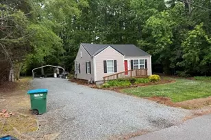 295 Spring St, Denton, NC 27239 - Photo 3