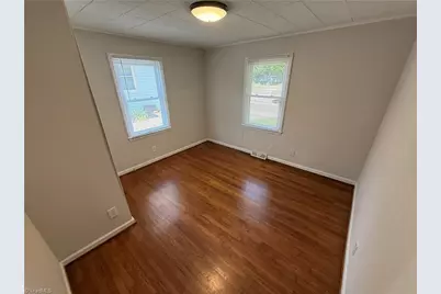 651 S Sunset Drive, Winston-Salem, NC 27103 - Photo 11
