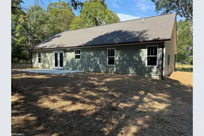 226 Holland Lane, Thomasville, NC 27360 - Photo 15