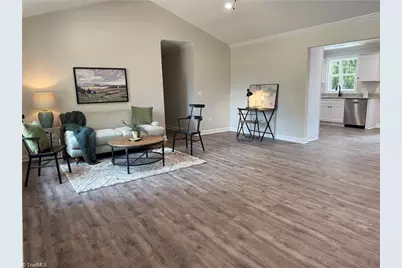 226 Holland Lane, Thomasville, NC 27360 - Photo 5