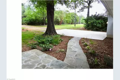 180 Sharmill Drive, Reidsville, NC 27320 - Photo 5