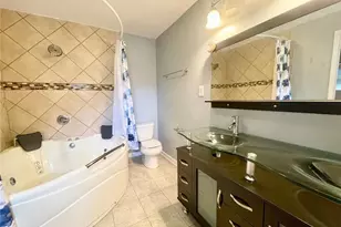 2409 W Cornwallis Dr, Greensboro, NC 27408 - Photo 15