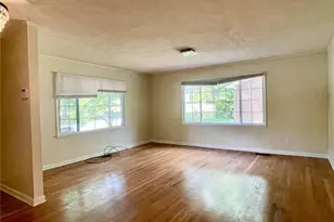 2409 W Cornwallis Dr, Greensboro, NC 27408 - Photo 3
